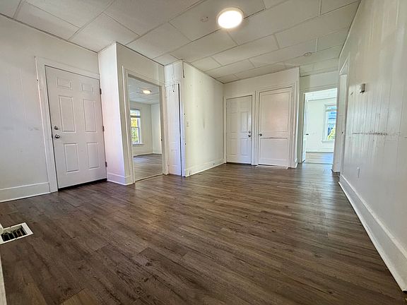 2nd image of 8 Cottage St #1