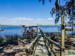 208 North Dr, Savannah, GA 31406