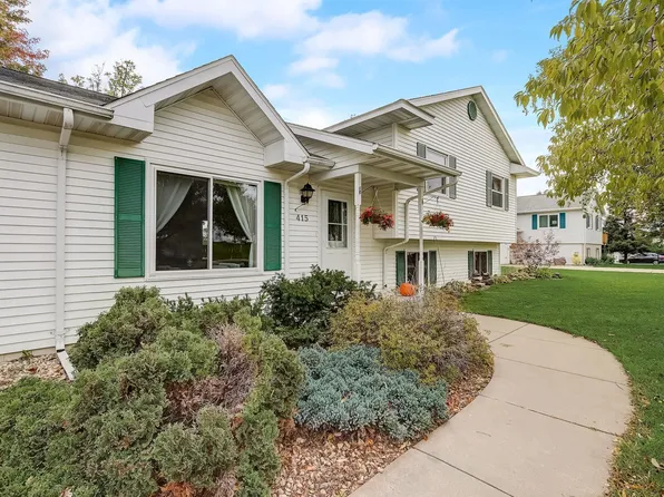 415 Colby Blvd, Poynette, WI 53955
