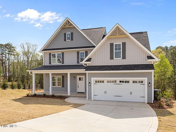 3rd image of 113 Woodford Lane