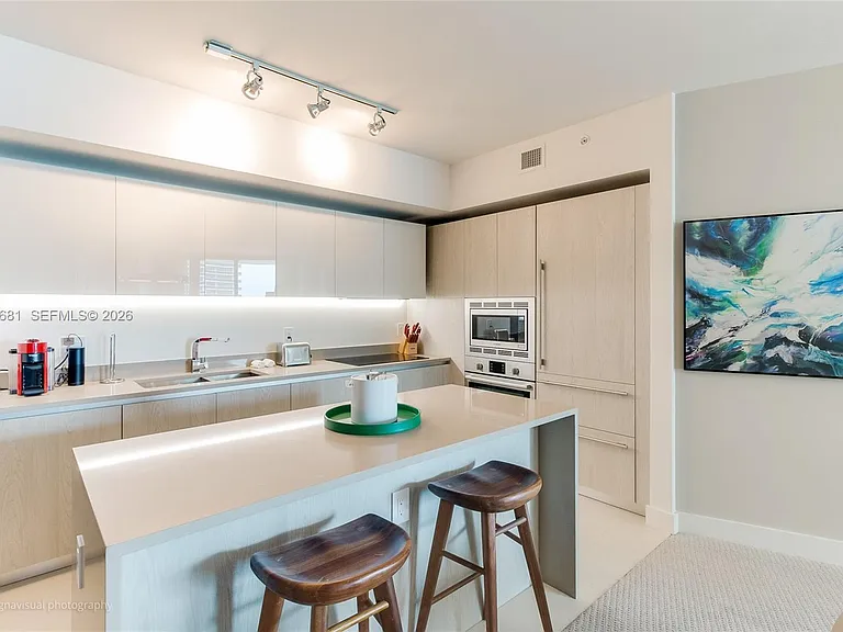 4111 S Ocean Dr #2707 — Photo 4