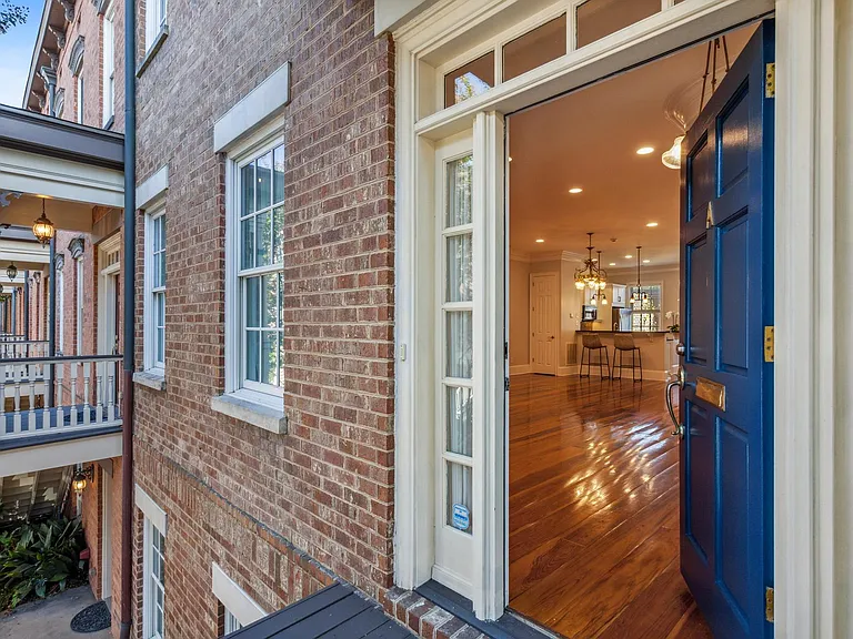 311 W Taylor St #A — Photo 3