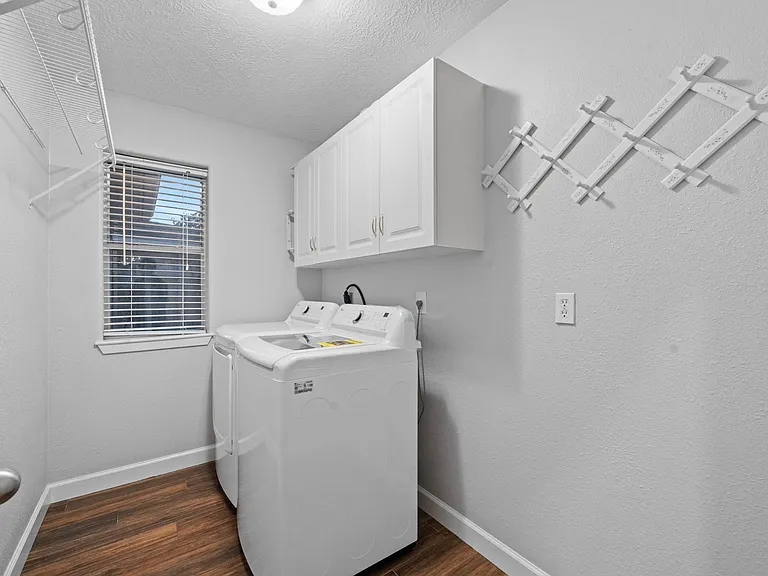 3514 Ironloft Ct — Photo 33