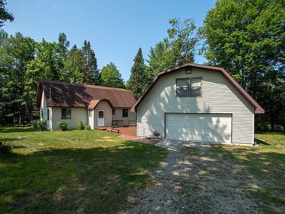5th image of 6801 Hiawatha Dr