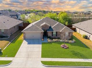 1907 Heritage Ct, Cleburne, TX 76033