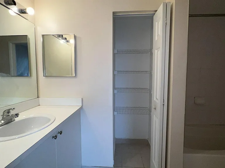 7950 N Nob Hill Rd #203 — Photo 11