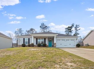 923 Screech Owl Dr, Hope Mills, NC 28348