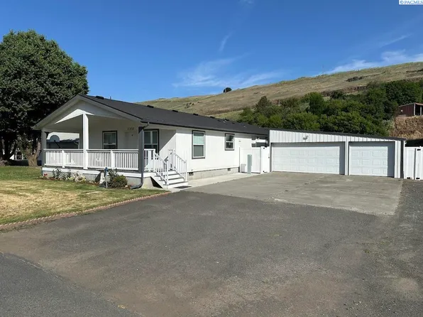 2001 Cedar St, Colfax, WA 99111