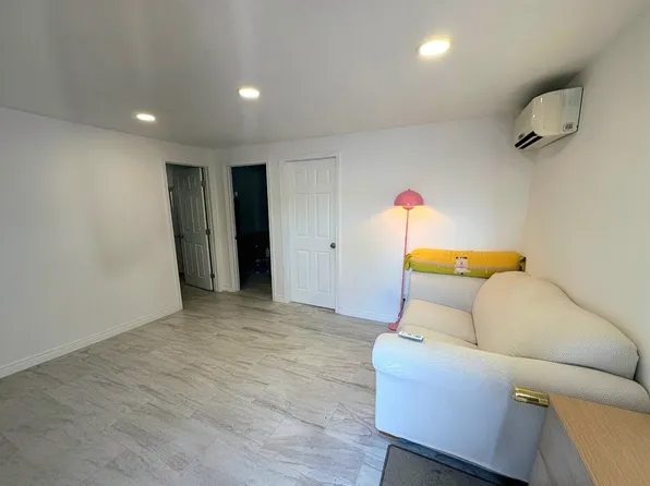 1332 Murchison Ave, Pomona, CA 91768