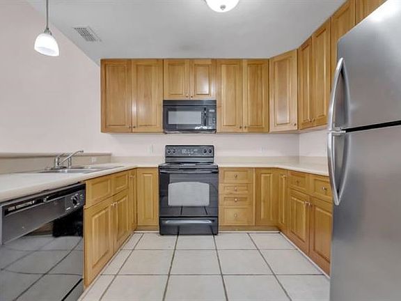 5th image of 3388 Sawtooth Dr #1