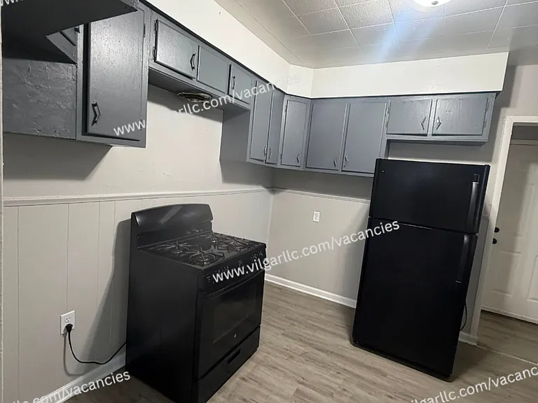 4200 Jefferson St — Photo 3