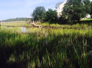 3022 S Shore Dr, Charleston, SC 29407