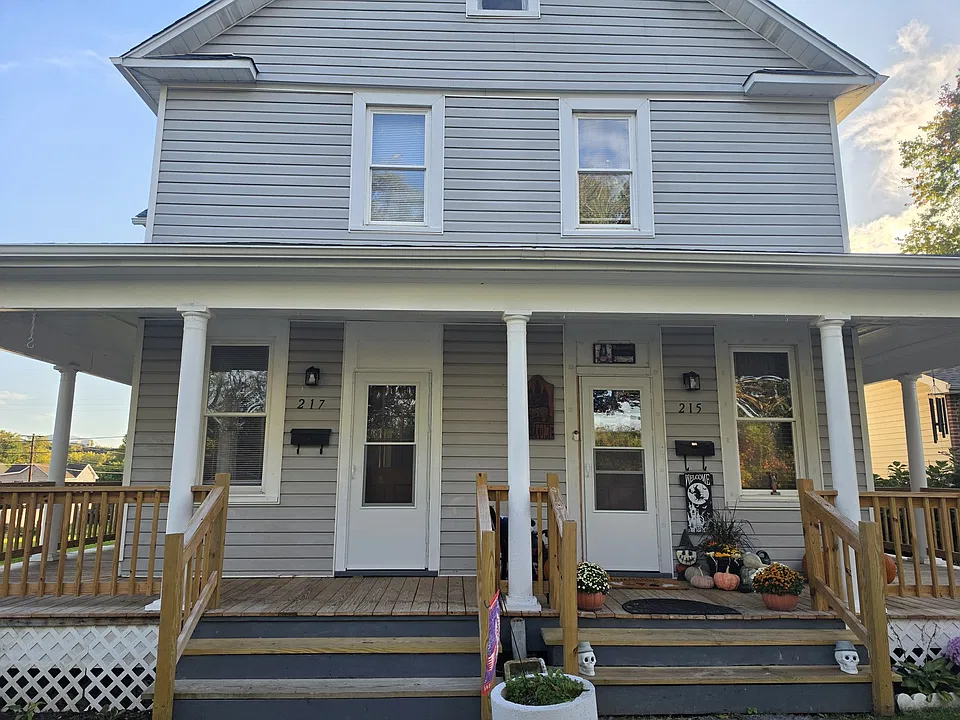 217 E Offutt St