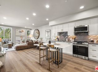 7428 Santa Monica Blvd #308, Los Angeles, CA 90046