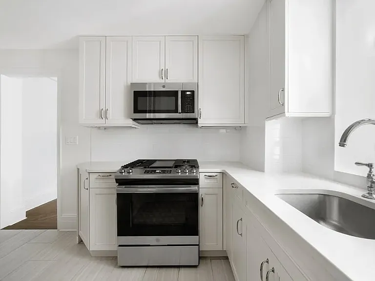 241 Central Park W #12E — Photo 4