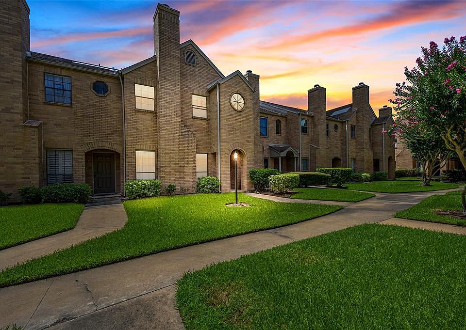 1st image of 3300 Bellefontaine St APT 33