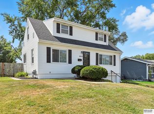 8019 Ontario St, Omaha, NE 68124
