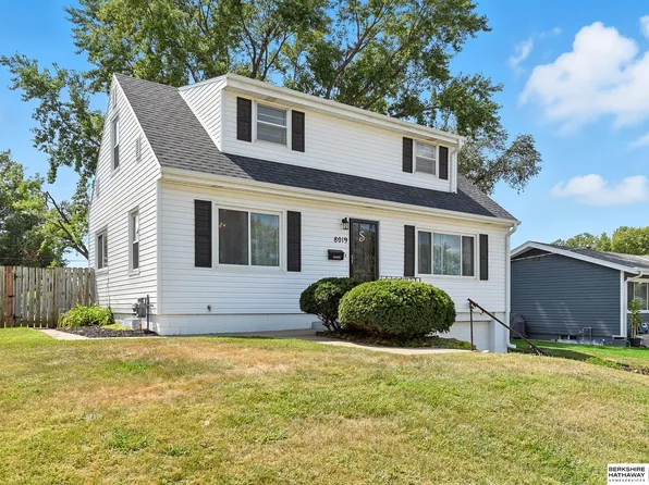 8019 Ontario St, Omaha, NE 68124