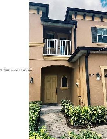 1st image of 2350 Retreat View Cir #0