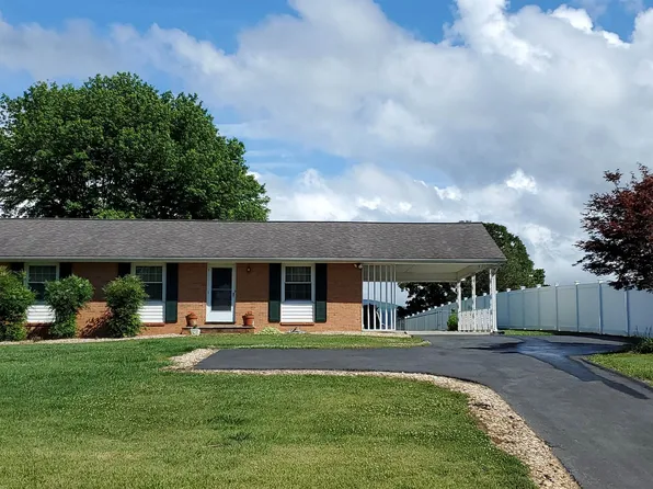504 Mount Torrey Rd, Lyndhurst, VA 22952