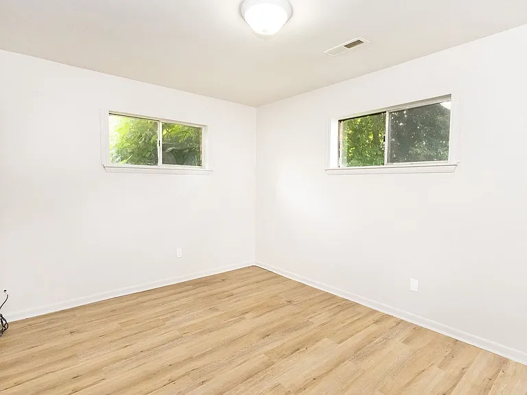 5326 Slayton Ave #5324 — Photo 9