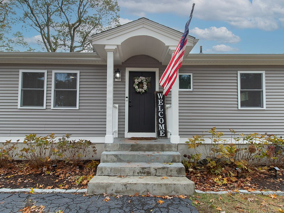1st image of 570 Bradley Street