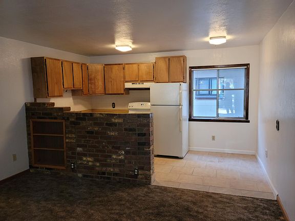 3rd image of 2780 Young St #2