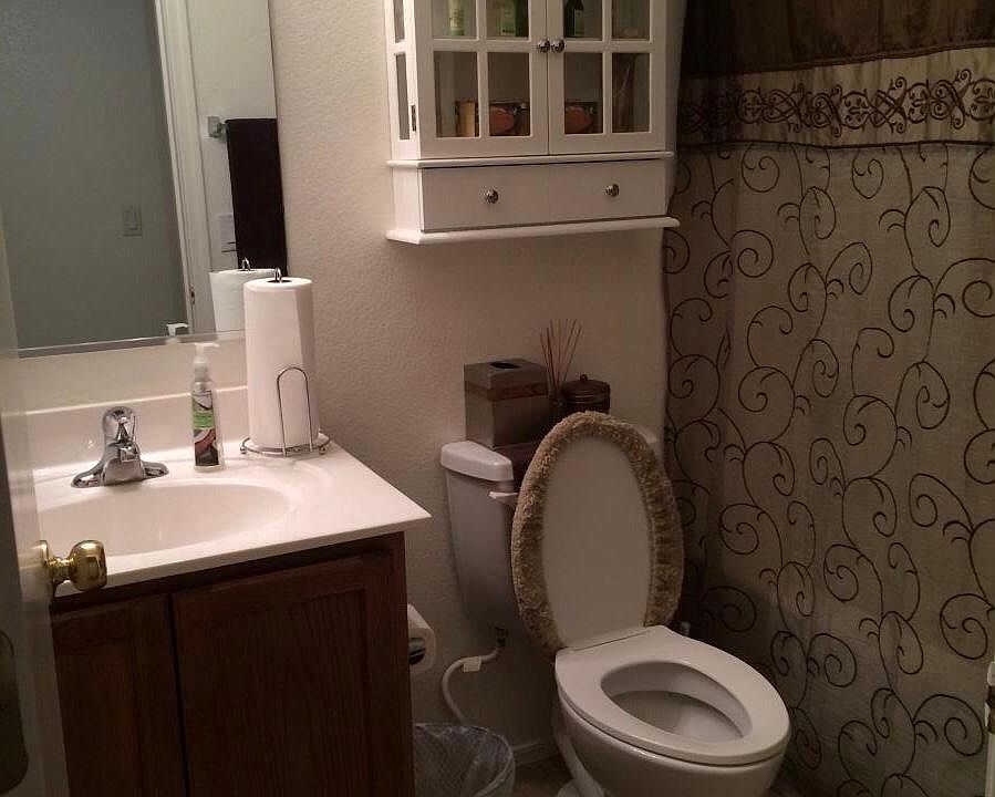 Guest bathroom