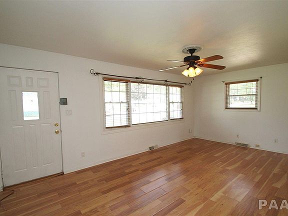 3rd image of 5316 N Plaza Dr