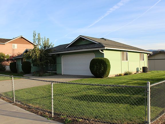 2nd image of 604 12th Street