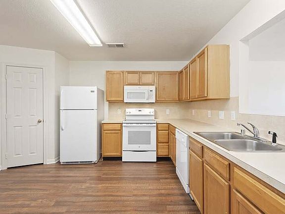 5th image of 5103 Caicos Calle