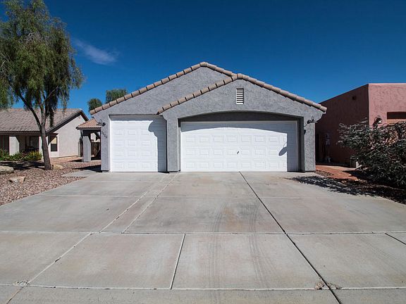 3rd image of 3606 W Menadota Dr