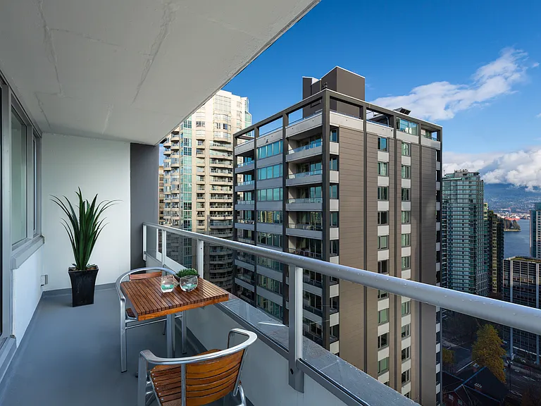 788 Jervis St — Photo 33
