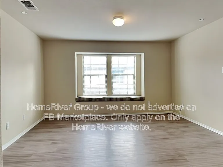 1127 Sophia St — Photo 19