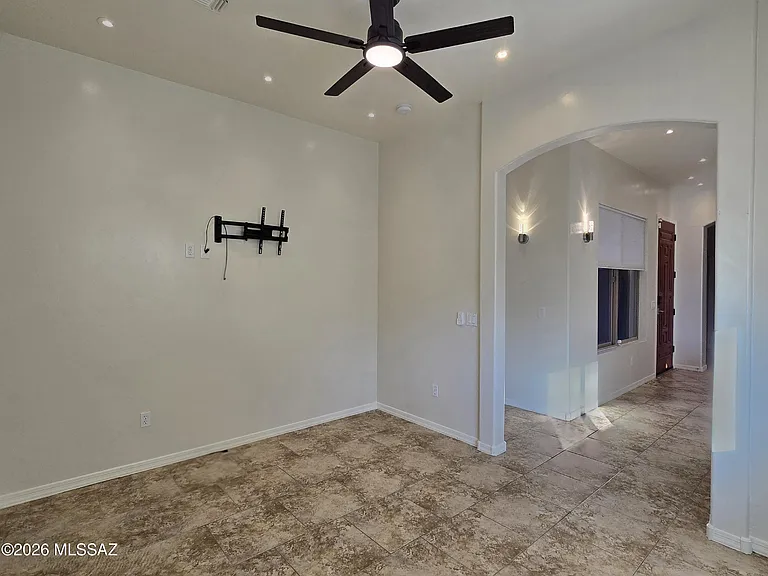 7291 N Basie Ct — Photo 35