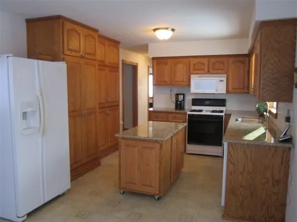 13451 57th St SE, Clear Lake, MN 55319