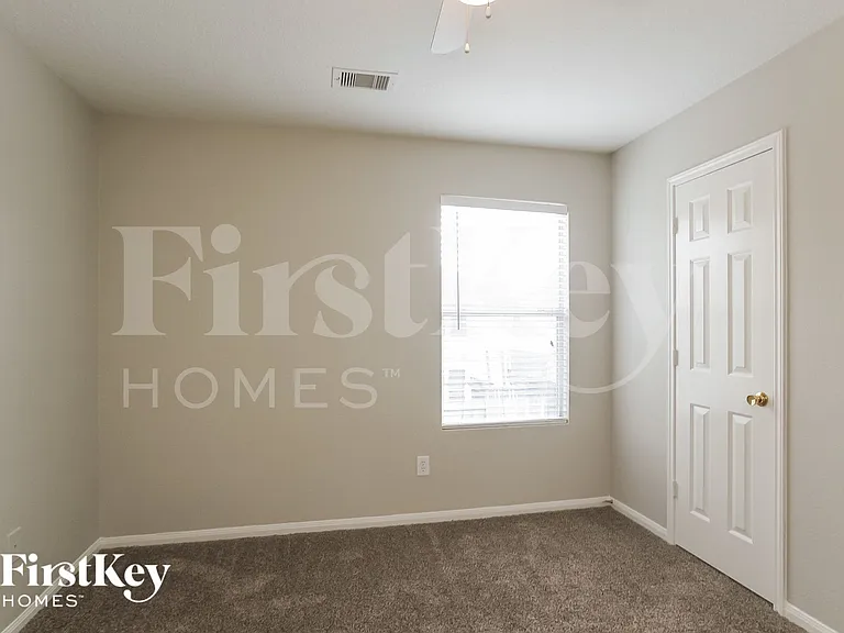 22518 Spence Park Ct — Photo 12