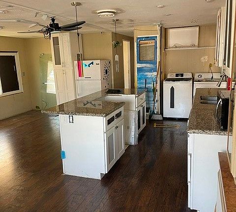 4th image of 1515 Capalina Rd Spc 19