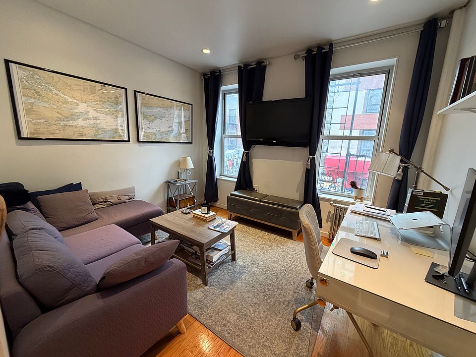 1st image of 130 Mulberry St APT 2