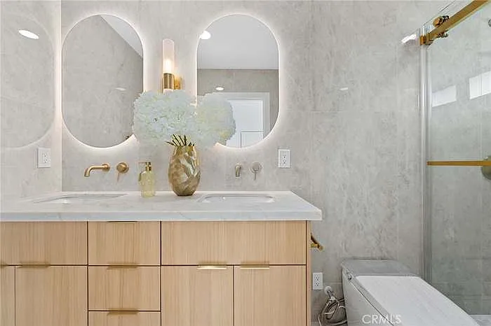 6051 Santa Barbara Ave — Photo 11