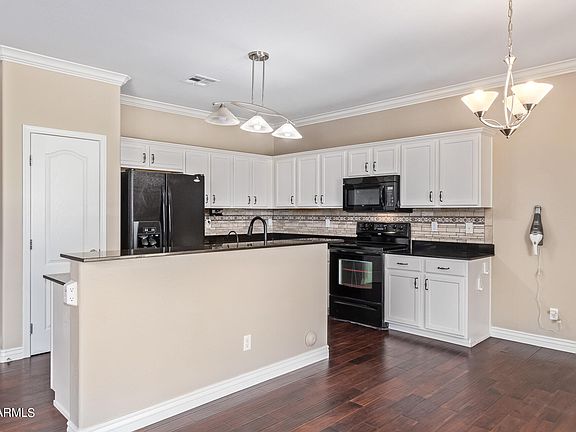 3rd image of 14526 W SHAW BUTTE Drive