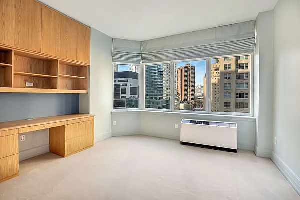 Rented by Compass | media 14