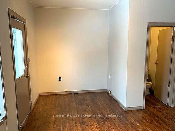 3rd image of 6272 Colonel Talbot Rd