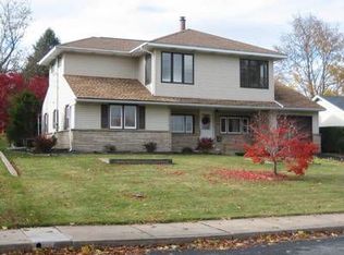 730 N 5th St, Hamburg, PA