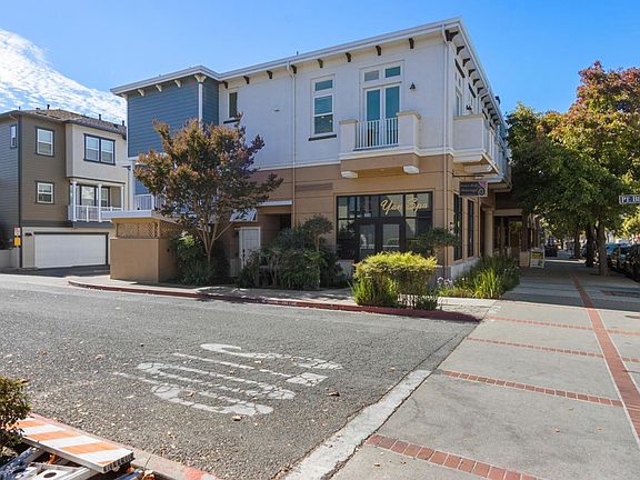 4th image of 334 1st Street
