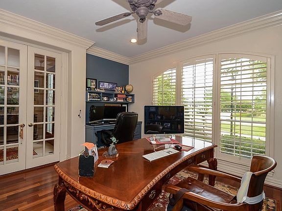 5th image of 2703 Silverhorn Dr