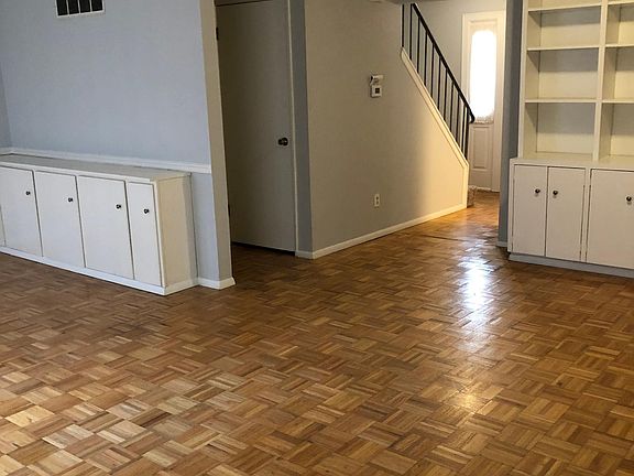 2nd image of 10451 Corbeil Dr #10451