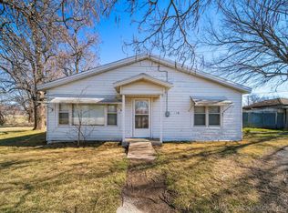 218 Walnut St, Chelsea, OK 74016