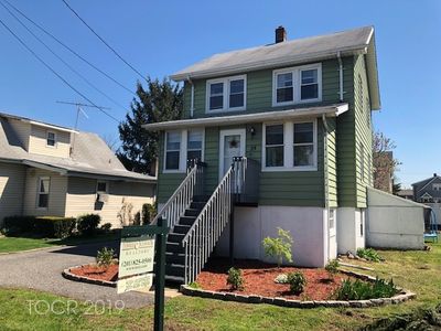 24 Roosevelt St, Little Ferry, NJ, 07643