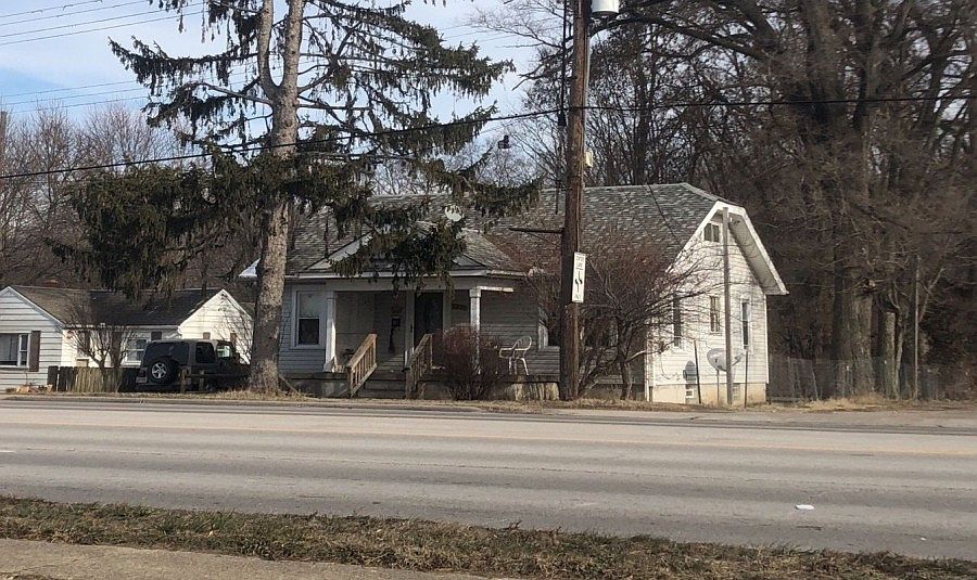 2nd image of 1711 Germantown Rd
